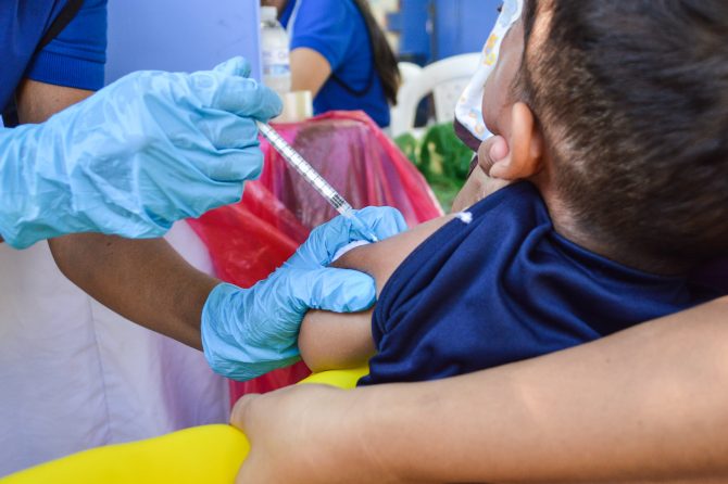 Más de 900 niños fueron vacunados durante Jornada Nacional en el HMI