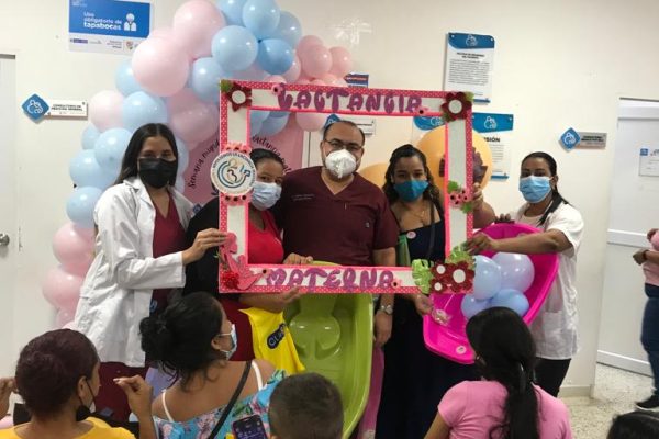 Hospital Materno Infantil continúa actividades de Lactancia Materna en sus centros de atención