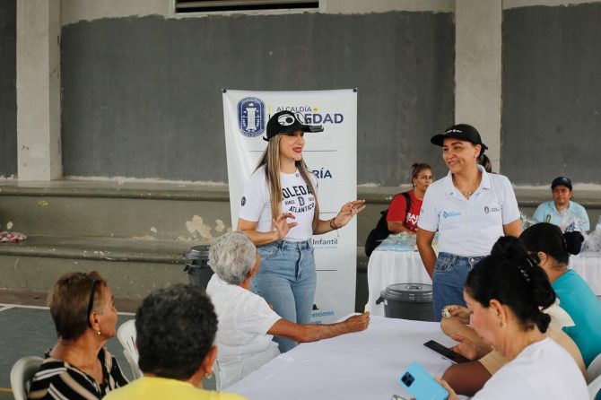 En Soledad, con bingo de barrio se educa a la comunidad sobre la prevención del Dengue